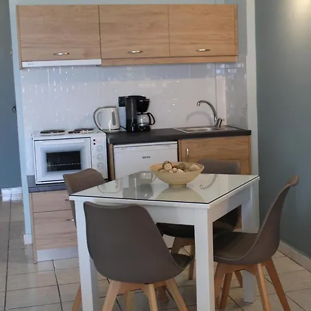 Poledas Apartmanhotel